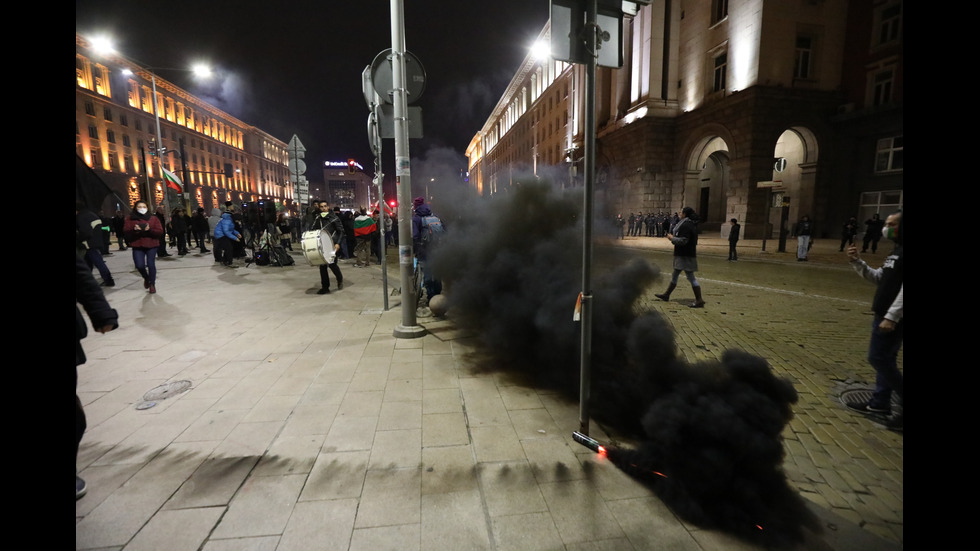 Поредна вечер на протести в София