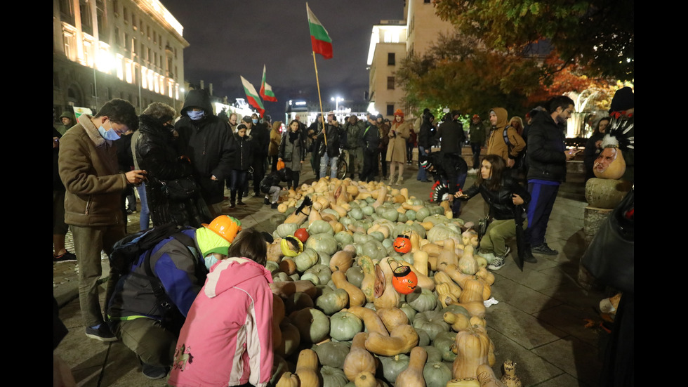 115-и ден на антиправителствени протести в София