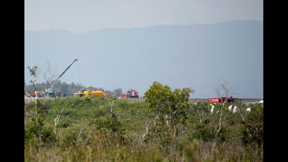 Пилот загина при авиошоу за деца в Тайланд