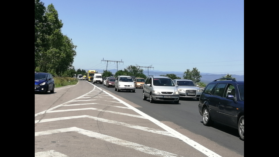 Отново се образува тапа на „Тракия” в посока Пловдив