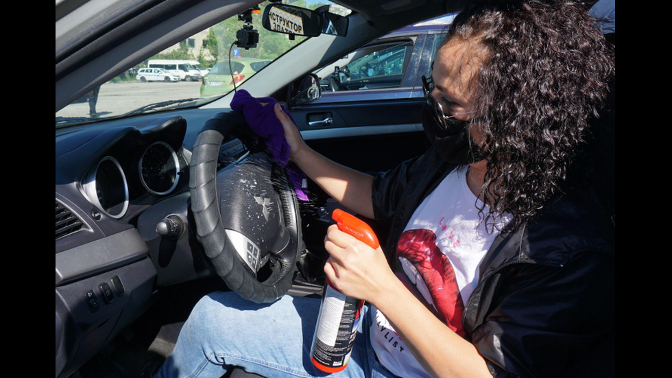 Автоинструктори от Варна протестират срещу ограниченията