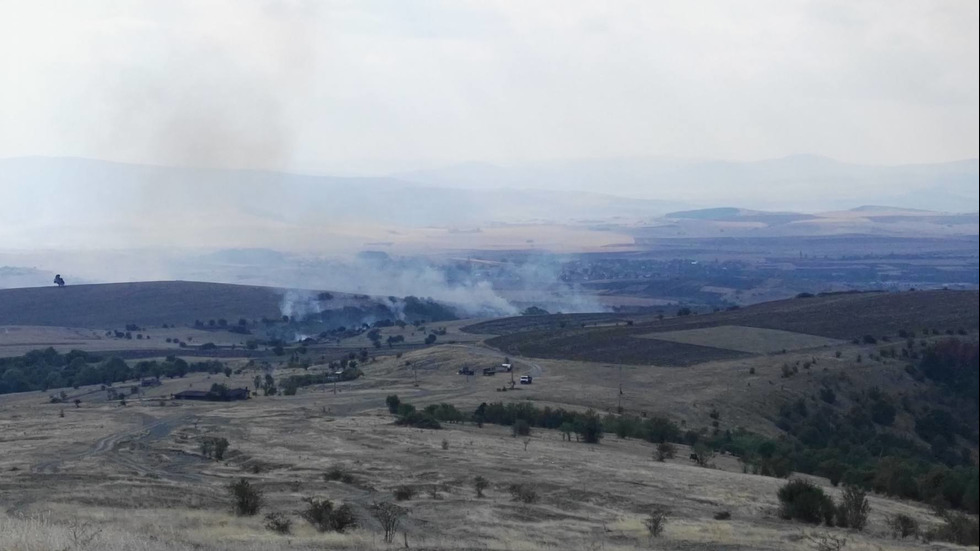 Пожар до пернишкото село Дивотино