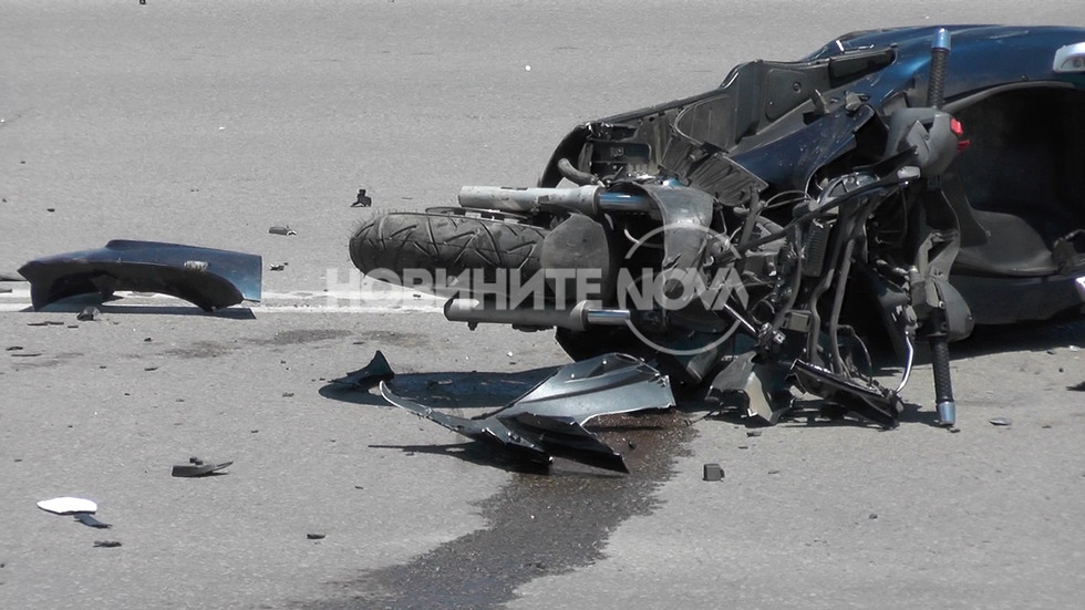 Моторист загина на място при катастрофа във Враца