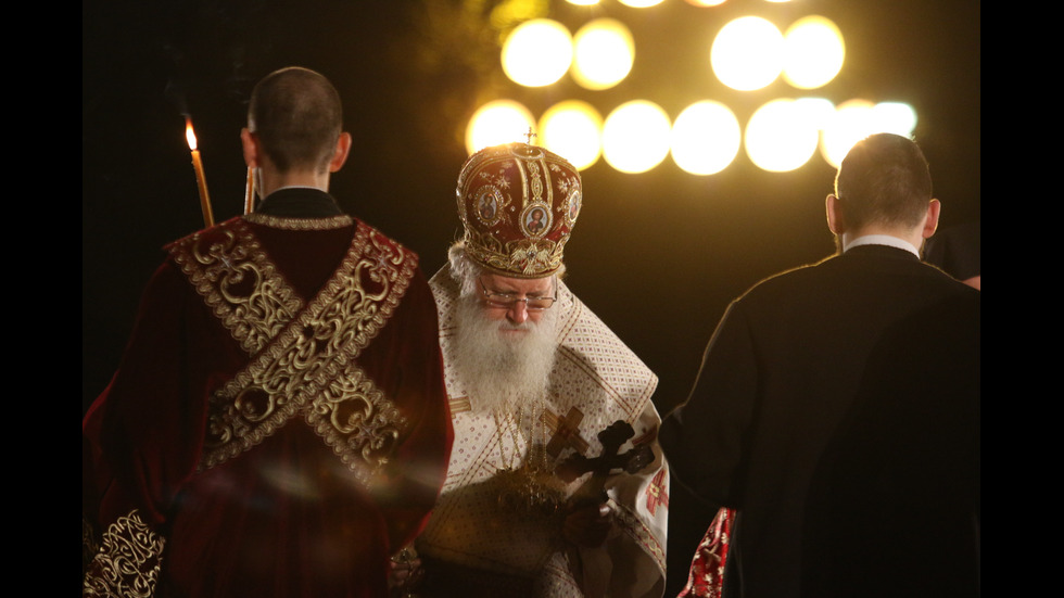 Патриархът отслужи празнично Пасхално богослужение в храм "Св. Ал. Невски"