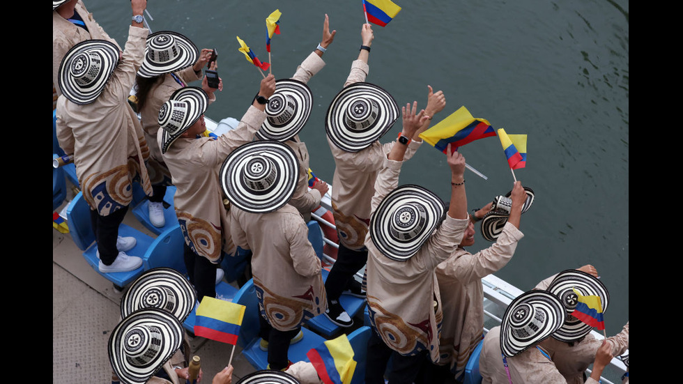 Грандиозно откриване на Летните олимпийски игри в Париж (СНИМКИ)