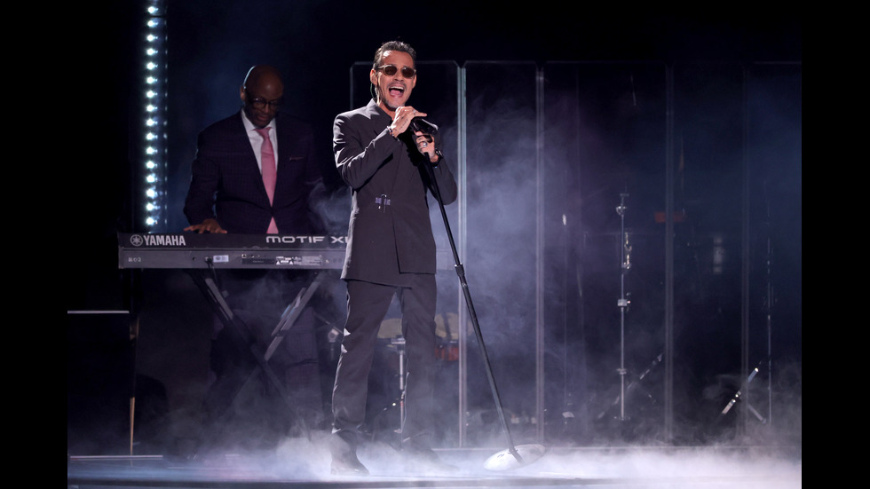 Звездата на латино музиката Марк Антъни на 55