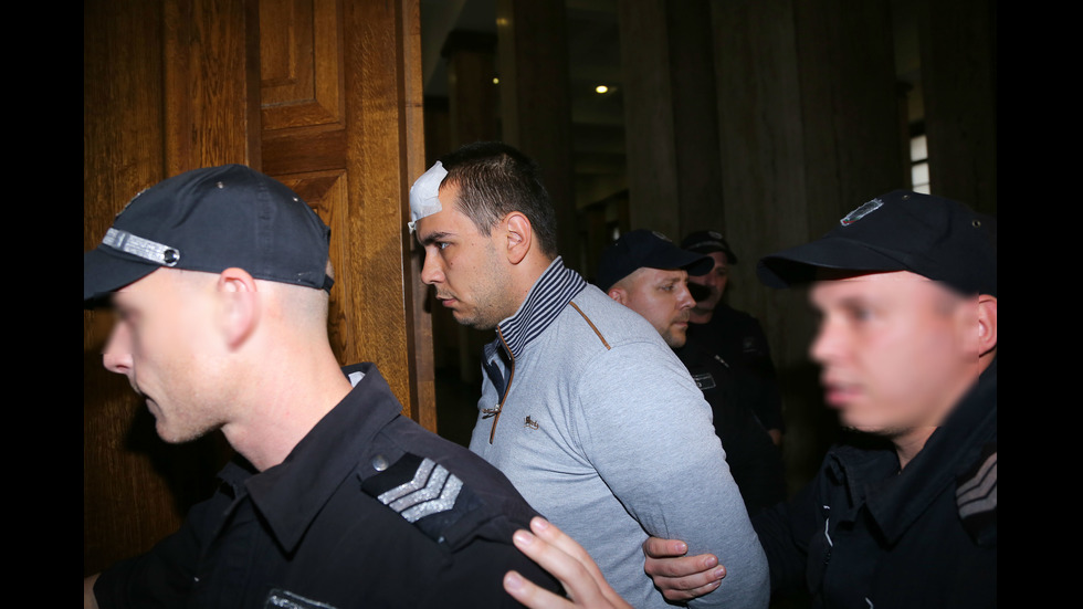 Викторио Александров се изправи пред съда