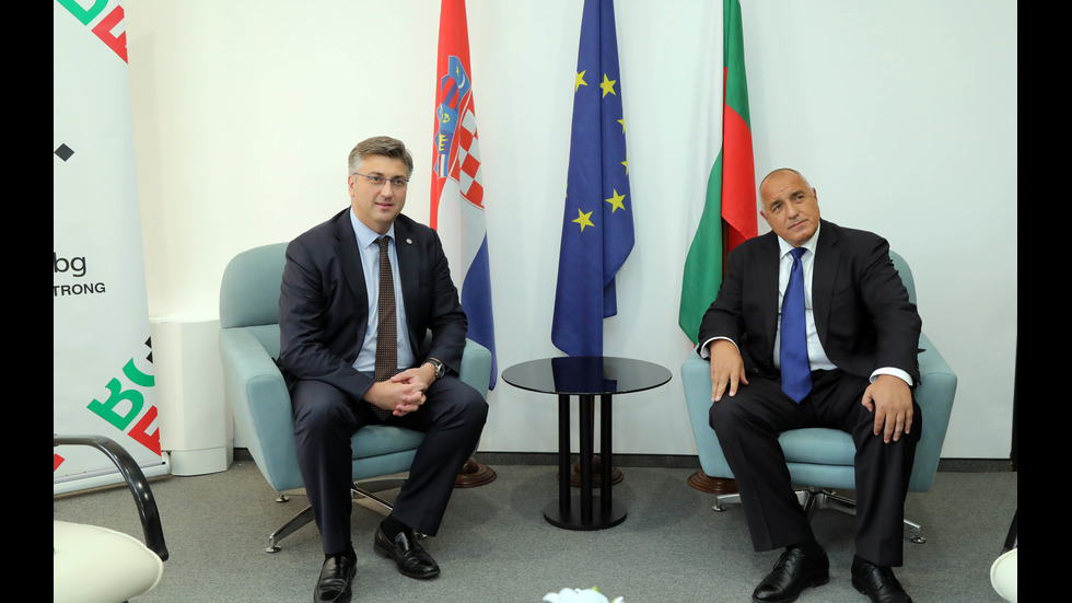 Премиерът Бойко Борисов разговаря с хърватския си колега Андрей Пленкович