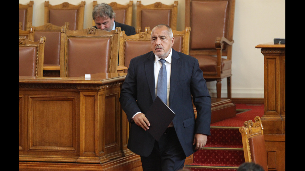 Борисов отговаря на депутатски въпрос в парламента