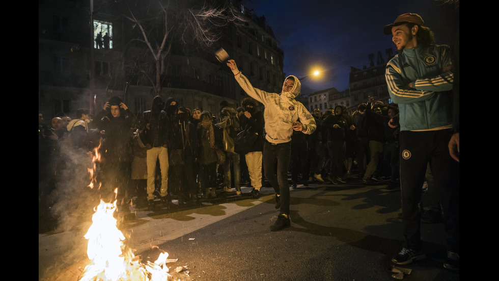 Протести и сблъсъци с полицията в Париж