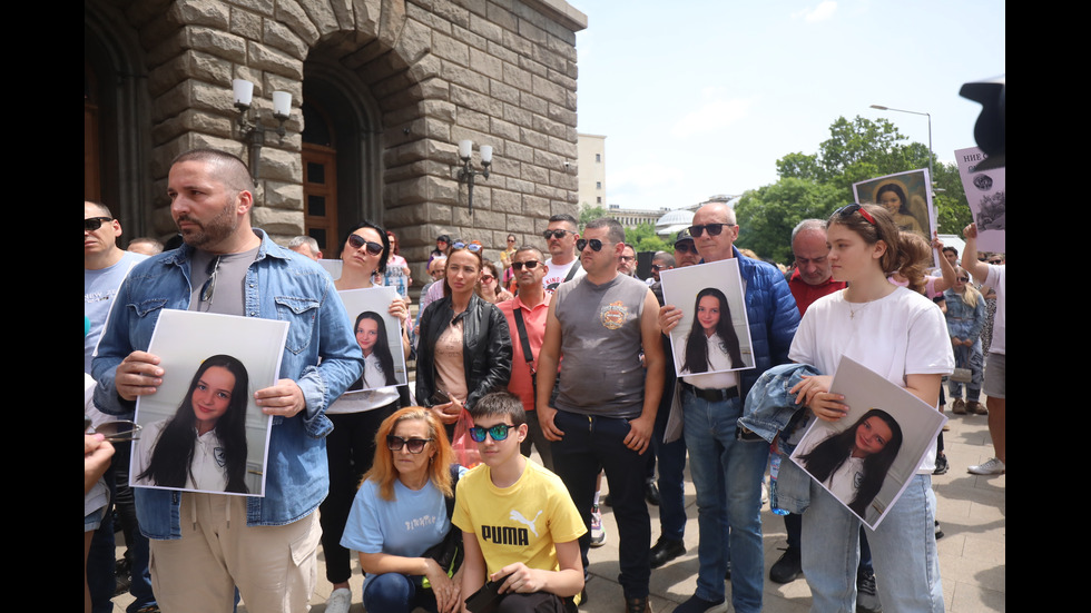 Бдение в памет на децата, загинали на пътя