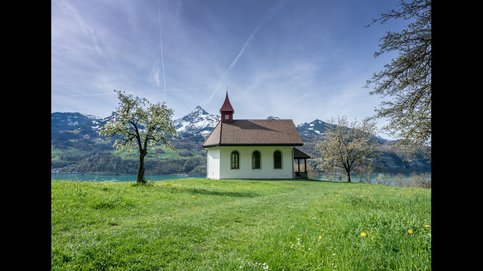 Квинтен – идиличното швейцарско селце, което си търси жители