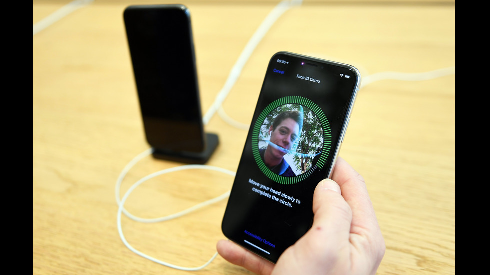 В над 55 страни започна продажбата на iPhone X