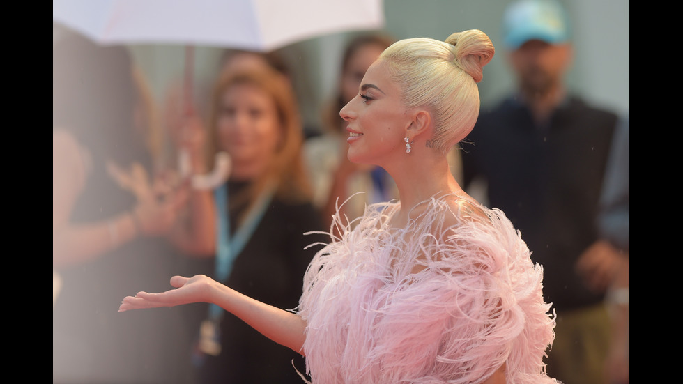 Лейди Гага на кинофестивала във Венеция