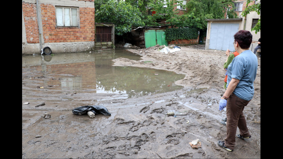 Буря превърна Хасково в море