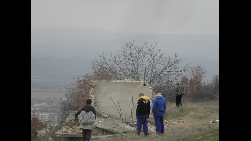 Дете загина в Благоевград, изоставена постройка рухна отгоре му