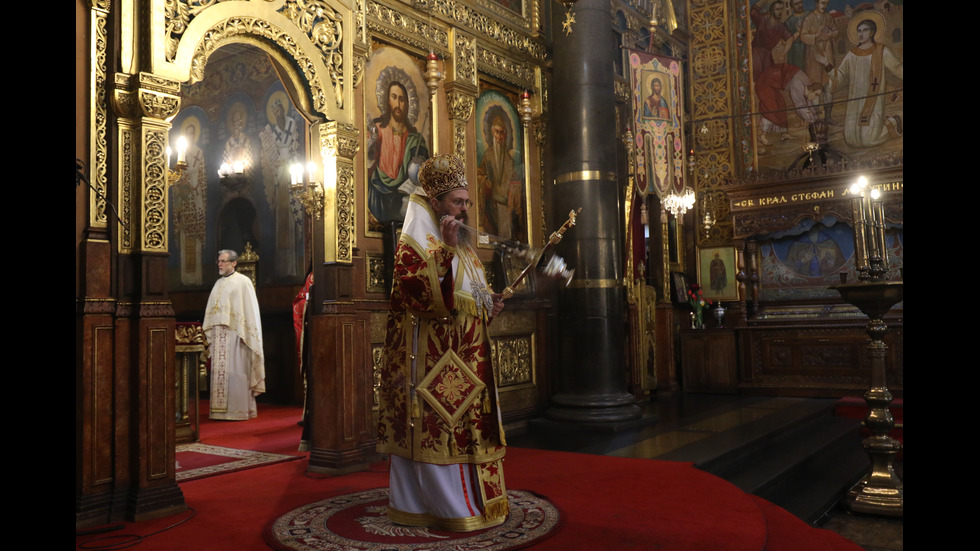 Служба в Света Неделя за Велики четвъртък