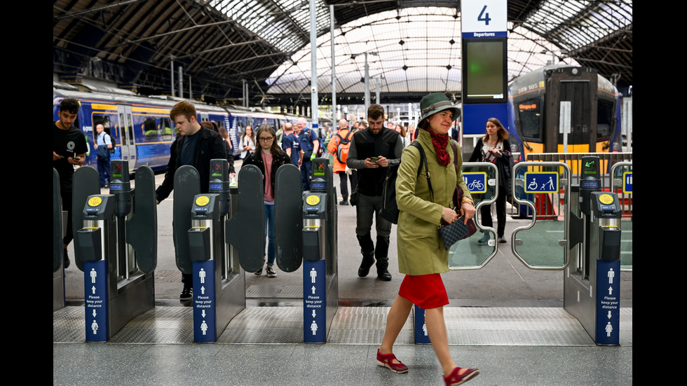 Стачка парализира транспорта във Великобритания