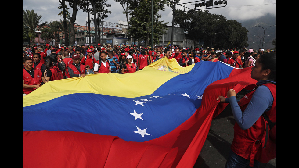 Председателят на парламента на Венецуела се провъзгласи за президент