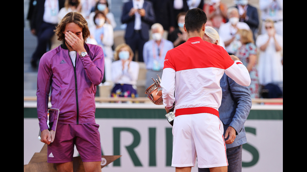 След епична битка: Джокович триумфира на „Ролан Гарос”