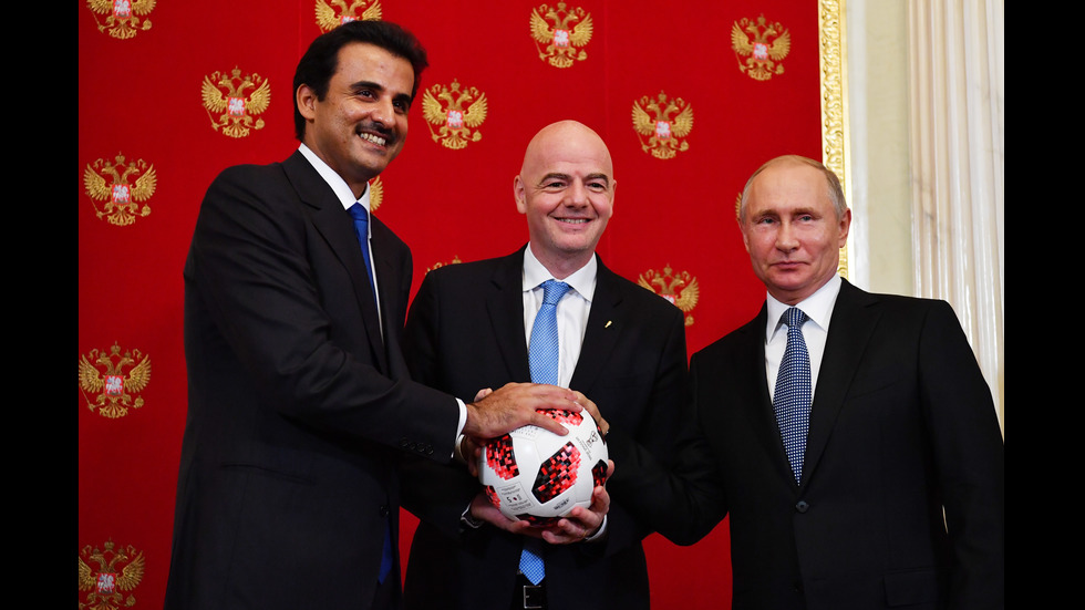 Путин предаде на катарците щафетата за следващия Мондиал
