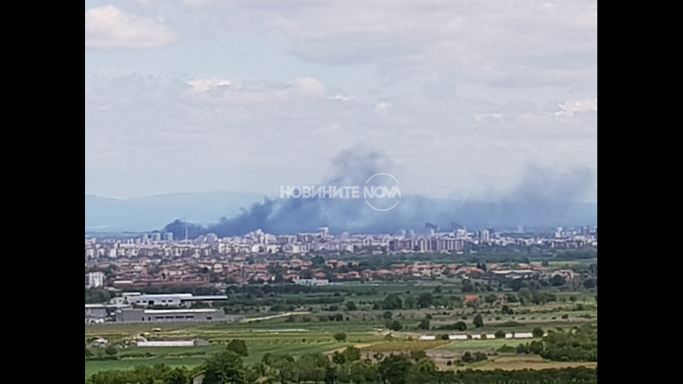 Голям пожар избухна в Пловдив