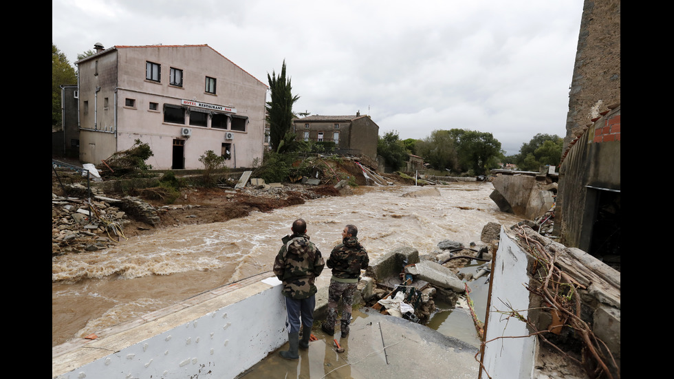 Южна Франция под вода