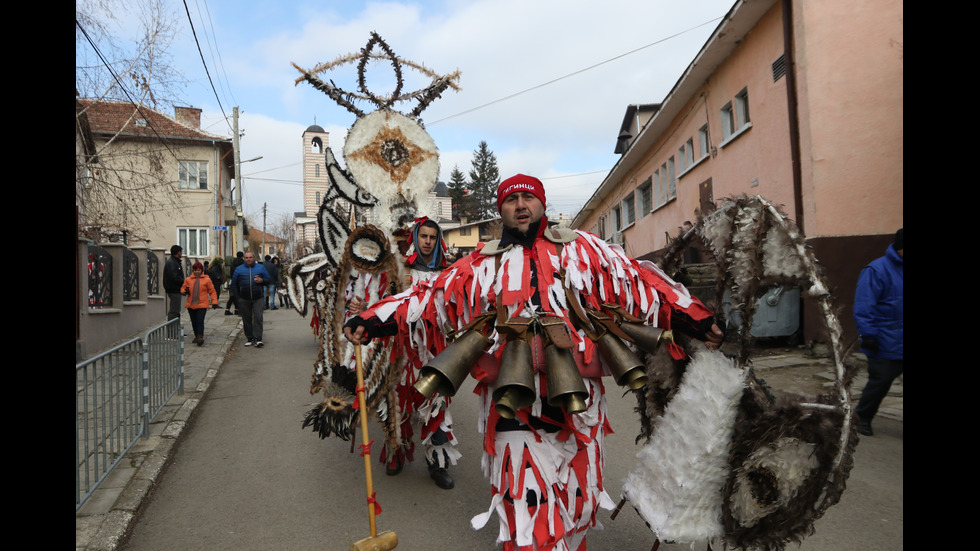 Фестивалът „Сурова” в Брезник