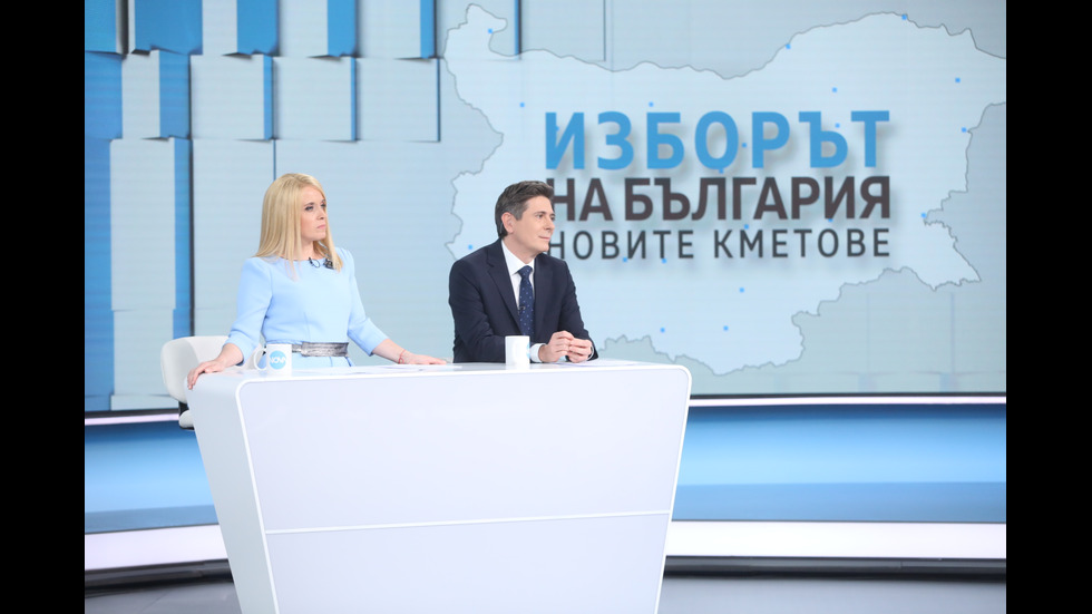 ЗАД КАДЪР: Изборният ден по NOVA В СНИМКИ