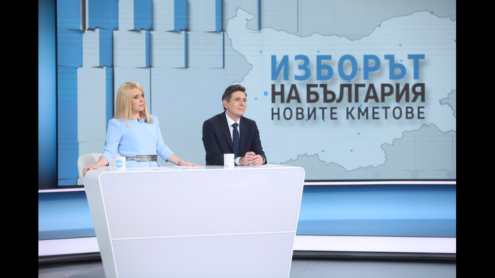 ЗАД КАДЪР: Изборният ден по NOVA В СНИМКИ