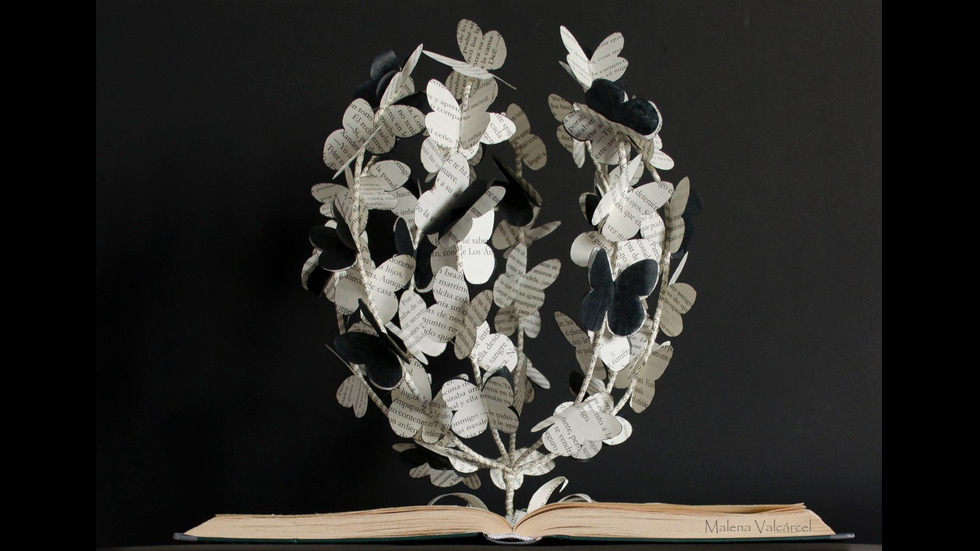 Магически скулптури от хартия