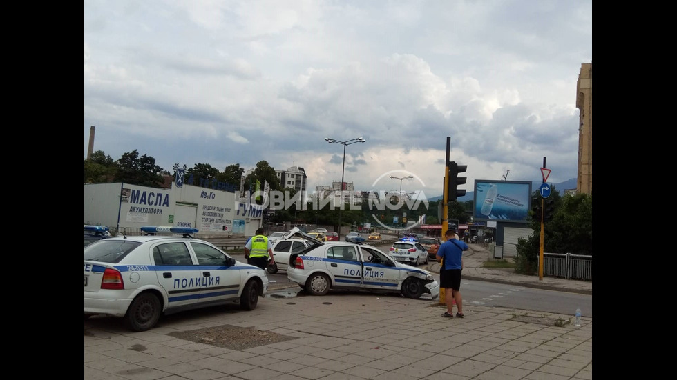 Катастрофа с патрулка в София