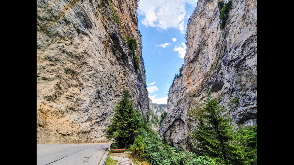 11 невероятно красиви места в България