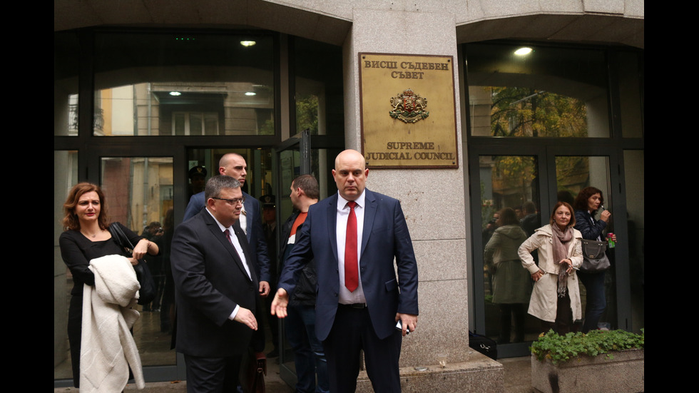 ВСС гласува за втори път номинацията на Гешев за главен прокурор