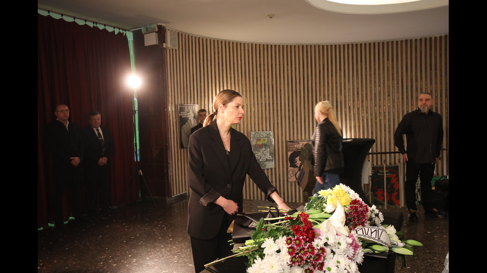 Прощаваме се с актьора Славчо Пеев