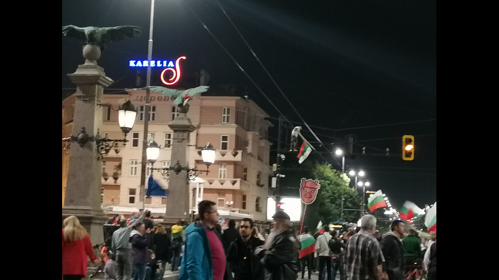 87 вечер на антиправителствени протести