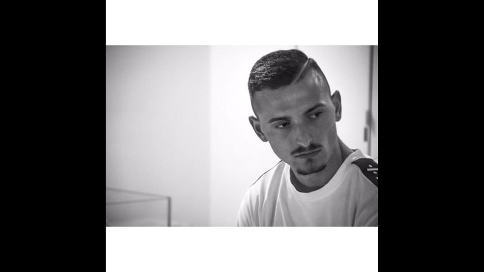 Футболист остави спорта, става порно актьор