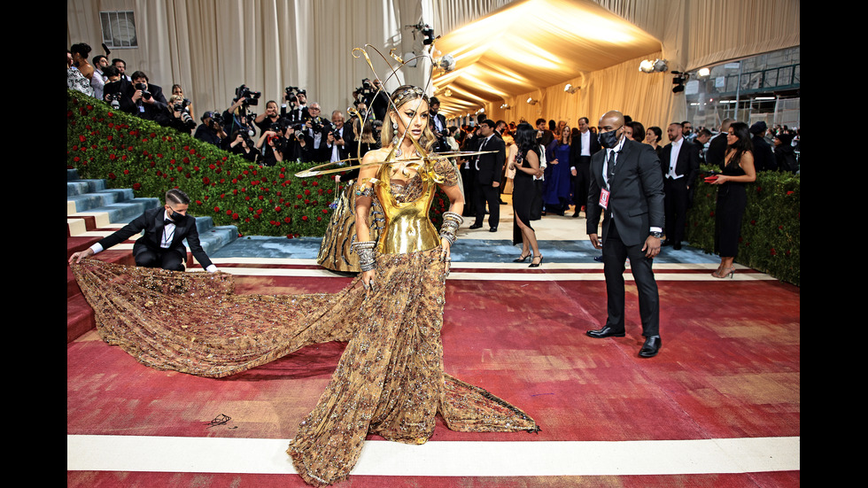 От червения килим на Met Gala 2022