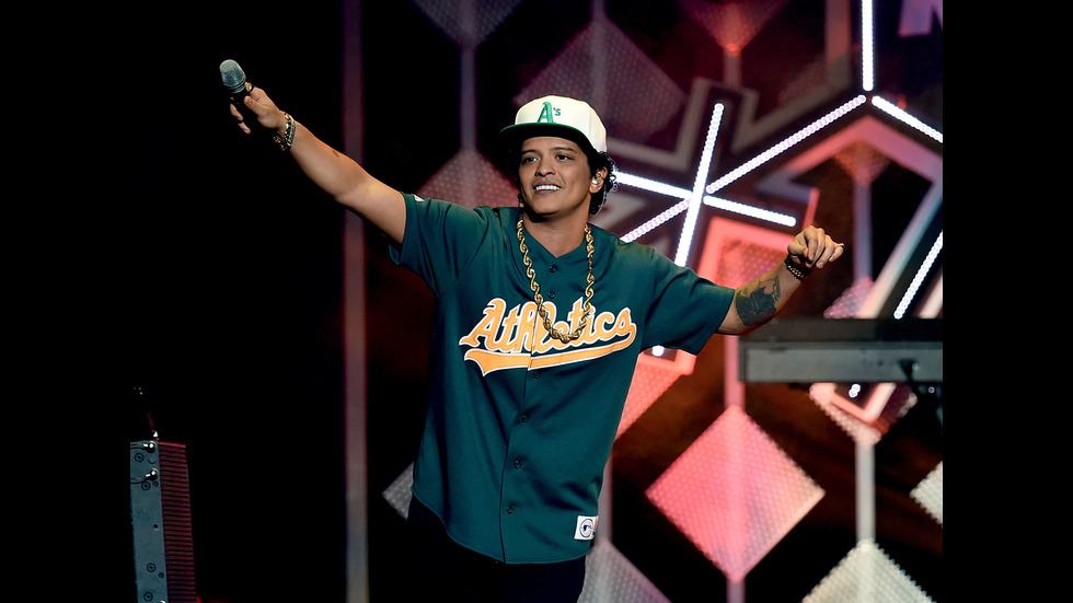 Звезди, сменили името си и причината да го направят