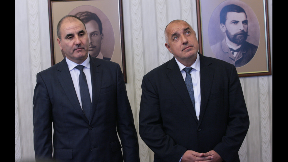 Президентът връчи мандата на Бойко Борисов