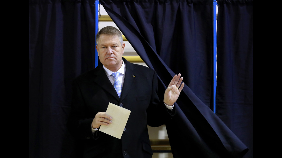 Клаус Йоханис е фаворит за спечелване на втори президентски мандат в Румъния