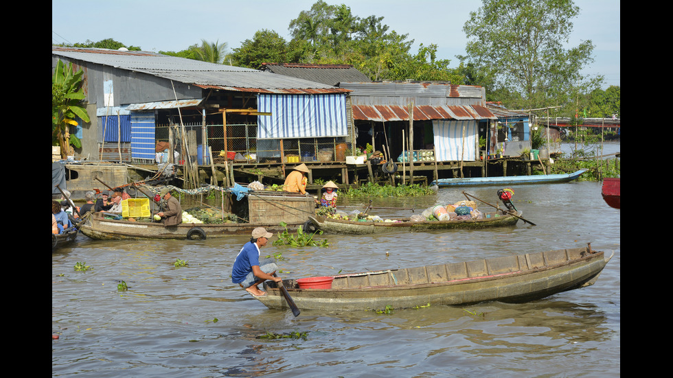 Красиви градове с водни канали, вместо улици