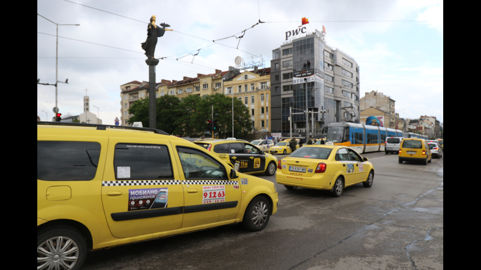 Протести и блокади парализираха София и други големи градове