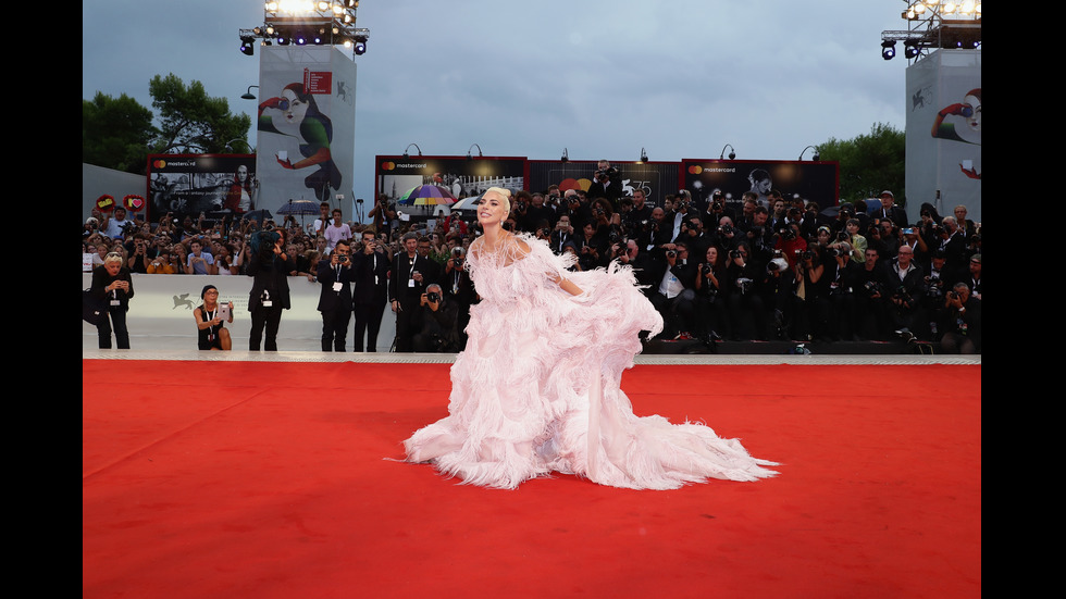 Лейди Гага на кинофестивала във Венеция