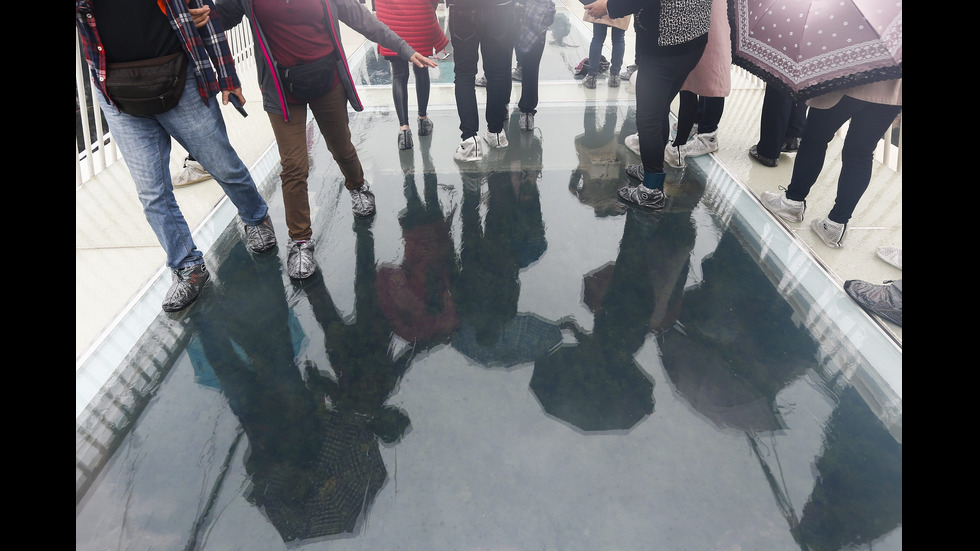 Щастието да се разходиш по най-дългия мост в света