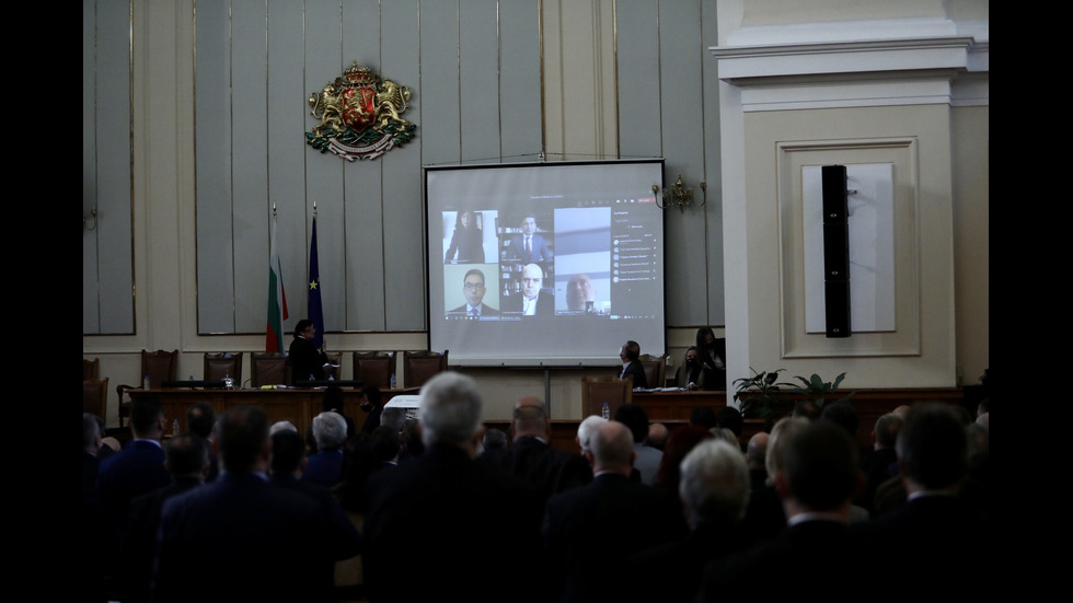 45-ИЯТ ПАРЛАМЕНТ: Новите 240 полагат клетва