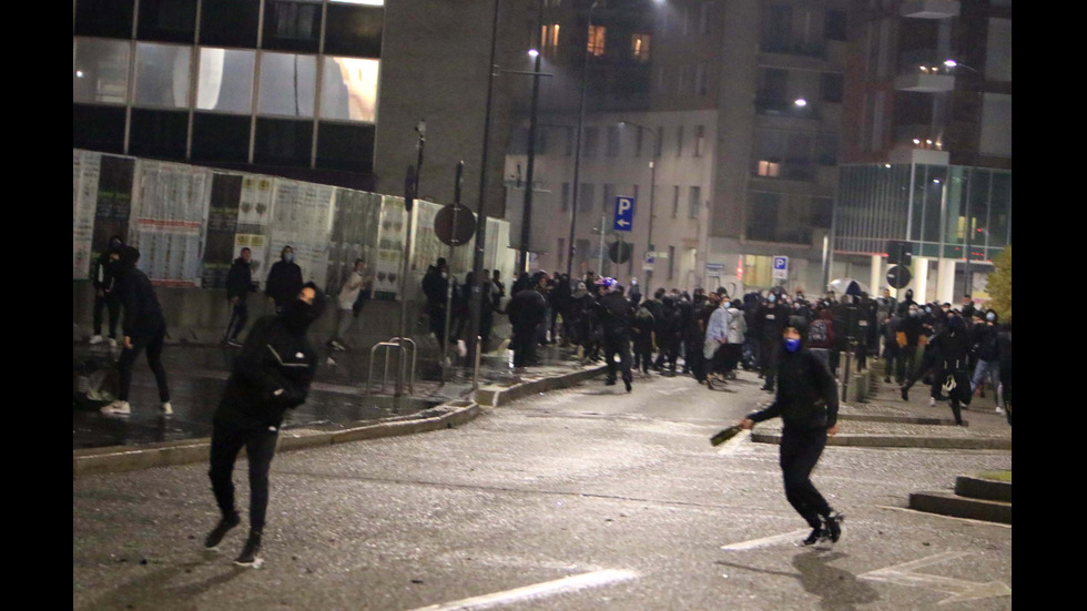 Сблъсъци по време на протест срещу мерките в Италия
