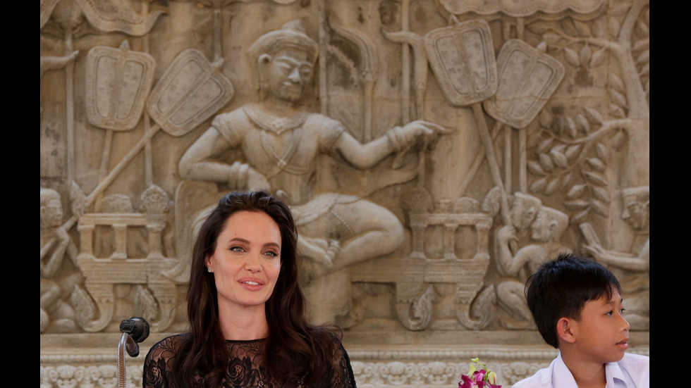 Анджелина Джоли в Камбоджа
