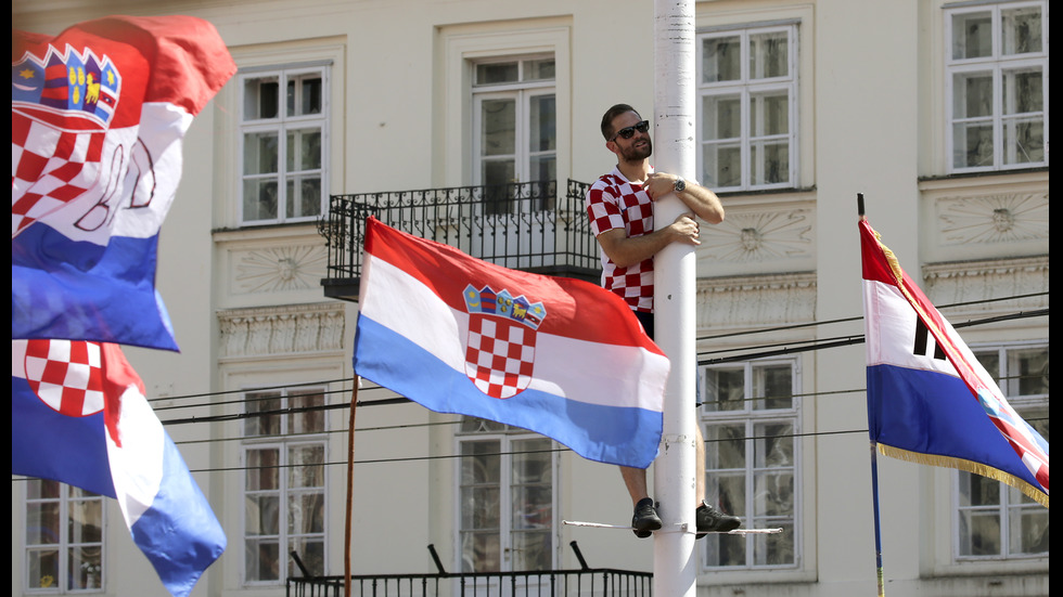 Посрещнаха отбора на Хърватия като национални герои