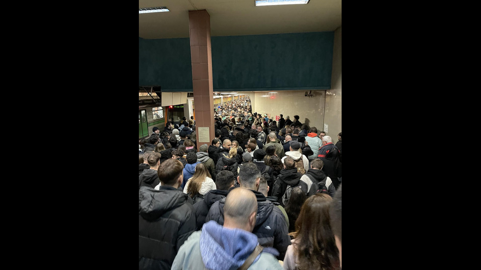 Многохилядни протести в София и големите градове на страната срещу бюджета и управлението